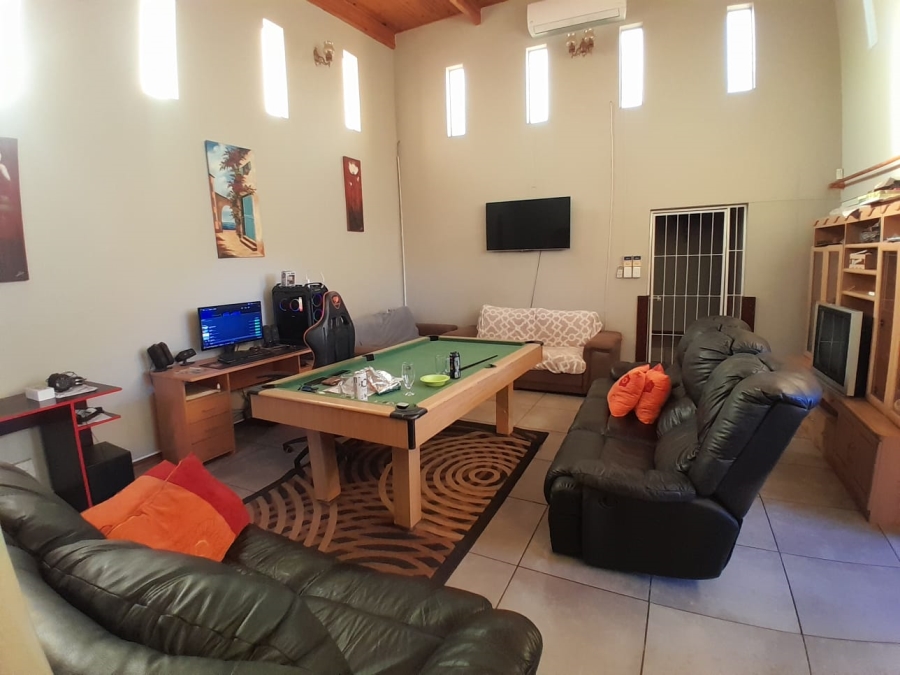 5 Bedroom Property for Sale in Kuruman Northern Cape